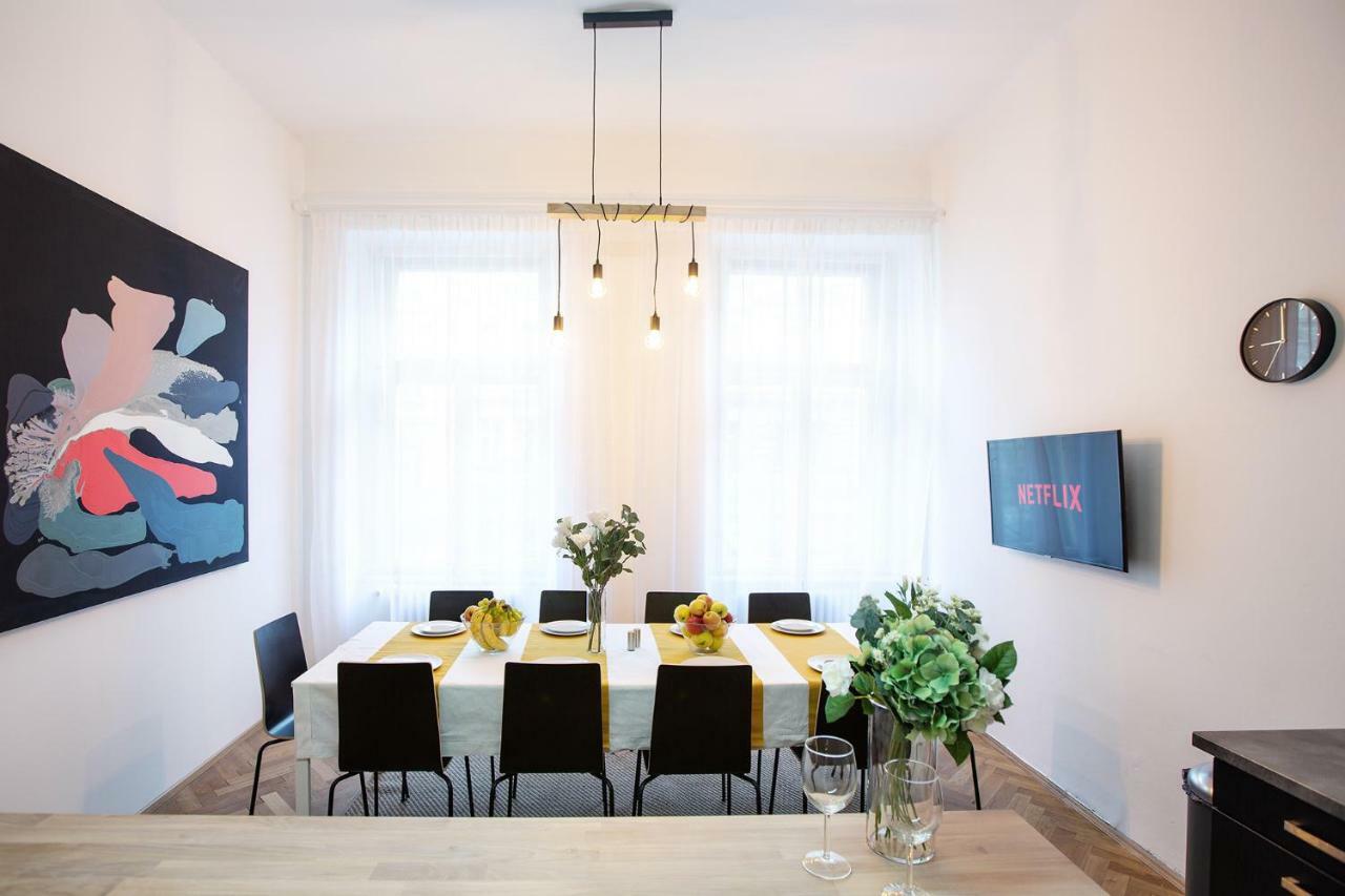 5Br 2Bath Family Apt 5Mins To Wenceslas Square Prague Exterior photo